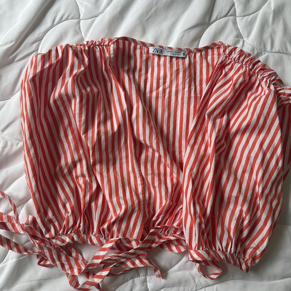 Zara Red and White Striped Cropped Blouse